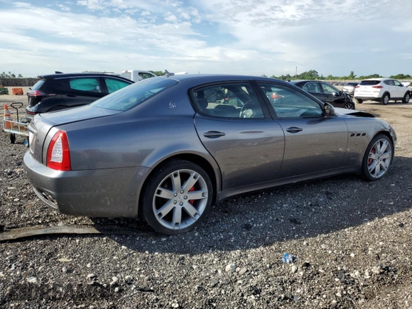 2011 Maserati Quattroporte S z VIN ZAM39JKAXB0059649, wystawiony jako Copart lot #76566944 z przebiegiem 35 261 mil mil oraz Czysty tytuł • Clean title. Historia ofert i sprzedaży dostępna na DreamBid. Obrazek 3.