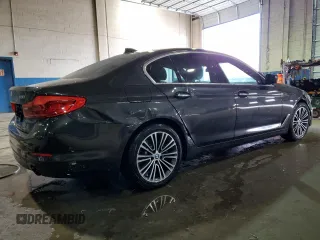 2018 BMW 5 Series 530i xDrive with VIN WBAJA7C5XJG907832, listed as a Copart auction lot 43753535 with 83,937 mi miles and Clean Title. Bid and sale history available at carsss.com. Image 3.
