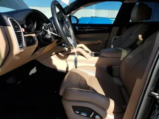 2019 Porsche Cayenne E-Hybrid with VIN WP1AE2AY8KDA51083, listed as a Copart auction lot 81956623 with 89,441 mi miles and . Bid and sale history available at DreamBid. Image 7.