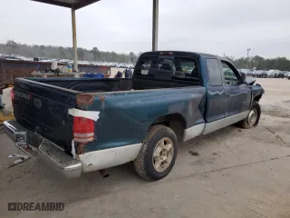 1998 Dodge Dakota SLT with VIN 1B7GL22Y9WS688713, listed as a Copart auction lot 44952955 with 106,102 mi miles and Salvage Title. Bid and sale history available at carsss.com. Image 3.