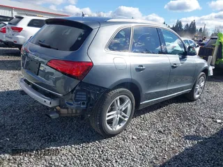 2017 Audi Q5 Premium Plus z VIN WA1L2AFP3HA043636, wystawiony jako IAAI lot #41701999 z przebiegiem 54 949 mil mil oraz . Historia ofert i sprzedaży dostępna na DreamBid. Obrazek 4.