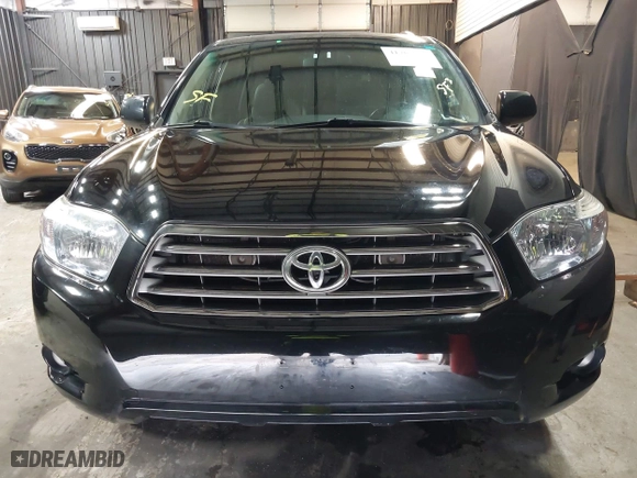 2009 Toyota Highlander Sport with VIN JTEES43A492140190, listed as a IAAI auction lot 41704919 with 137,973 mi miles. Bid and sale history available at carsss.com. Image 13.