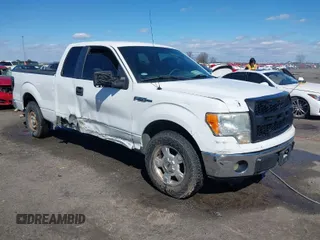 2011 Ford F-150 XL with VIN 1FTFX1CF8BKD36093, listed as a IAAI auction lot 41701650 with 239,470 mi miles. Bid and sale history available at carsss.com. Image 1.