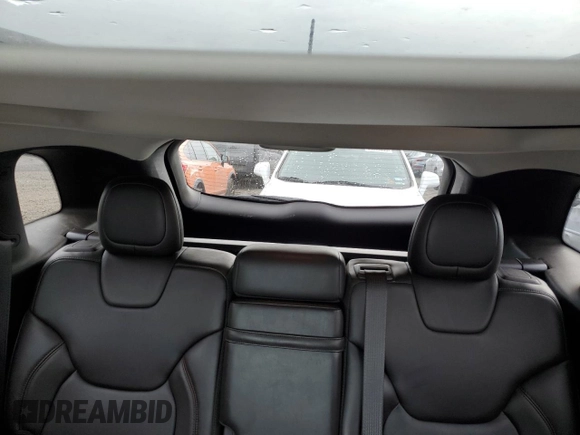 2014 Jeep Cherokee Trailhawk with VIN 1C4PJMBS8EW156633, listed as a Copart auction lot 58197675 with 133,029 mi miles and Clean title. Bid and sale history available at DreamBid. Image 10.
