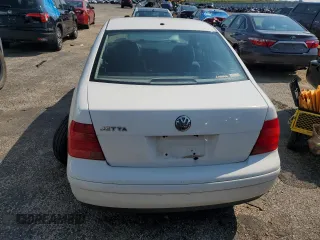 1999 Volkswagen Jetta GLS z VIN 3VWSA29M5XM074977, wystawiony jako Copart lot #65656884 z przebiegiem 124 921 mil mil oraz Nie do naprawy • Non repairable. Historia ofert i sprzedaży dostępna na DreamBid. Obrazek 6.