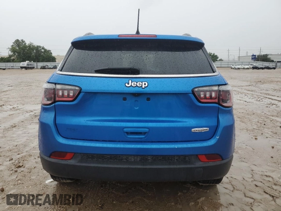 2022 Jeep Compass Latitude with VIN 3C4NJCBB7NT119404, listed as a Copart auction lot 64697404 with 48,743 mi miles and Salvage Title. Bid and sale history available at DreamBid. Image 6.