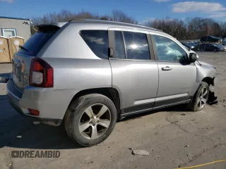 2016 Jeep Compass Latitude with VIN 1C4NJDEB2GD697923, listed as a Copart auction lot 84081394 with 167,240 mi miles and Salvage Title. Bid and sale history available at carsss.com. Image 3.