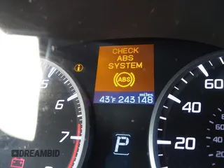 2013 Acura ILX Technology z VIN 19VDE1F76DE014309, wystawiony jako IAAI lot #41593416 z przebiegiem 243 148 mil mil oraz . Historia ofert i sprzedaży dostępna na DreamBid. Obrazek 15.