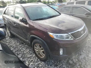 2015 Kia Sorento LX with VIN 5XYKTDA70FG653790, listed as a Copart auction lot 51019724 with 140,002 mi miles and Clean Title. Bid and sale history available at carsss.com. Image 4.