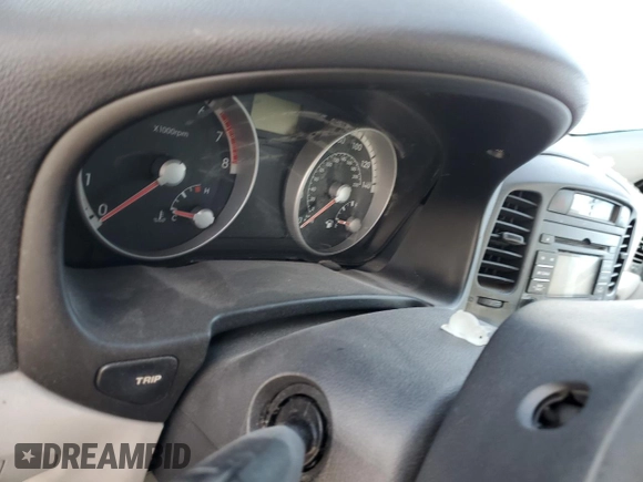 2008 Hyundai Accent GLS with VIN KMHCN46C38U229764, listed as a Copart auction lot 41918725 with 0 mi miles and Salvage Title. Bid and sale history available at carsss.com. Image 9.