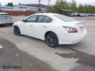 2014 Nissan Maxima 3.5 S with VIN 1N4AA5AP4EC477813, listed as a IAAI auction lot 41930406 with 146,083 mi miles. Bid and sale history available at carsss.com. Image 3.