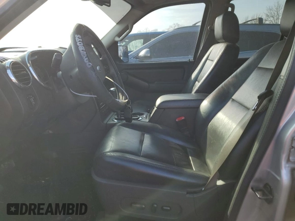 2008 Ford Explorer Limited с VIN 1FMEU65E38UB00837, выставлен на аукционе Copart как лот 85714354 с пробегом 115 006 миль миль и Чистый • Clean title. История ставок и продаж доступна на DreamBid. Изображение 7.