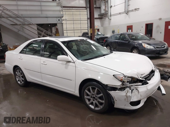 2005 Toyota Camry LE with VIN 4T1BF30KX5U083054, listed as a IAAI auction lot 41814022 with 195,608 mi miles and . Bid and sale history available at DreamBid. Image 1.