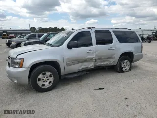 2013 Chevrolet Suburban LT with VIN 1GNSKJE71DR255408, listed as a Copart auction lot 49067405 with 130,081 mi miles and Salvage Title. Bid and sale history available at carsss.com. Image 1.