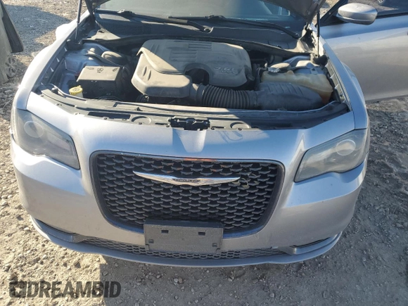 2016 Chrysler 300 S Alloy Edition z VIN 2C3CCAGG7GH182948, wystawiony jako Copart lot #42487445 z przebiegiem 102 451 mil mil oraz Szkoda całkowita • Salvage title. Historia ofert i sprzedaży dostępna na DreamBid. Obrazek 11.