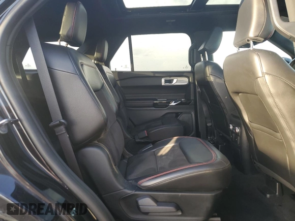 2022 Ford Explorer ST-Line with VIN 1FMSK7KH1NGA28334, listed as a Copart auction lot 85767614 with 44,802 mi miles and Salvage Title. Bid and sale history available at carsss.com. Image 11.