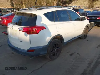 2015 Toyota RAV4 Limited z VIN 2T3YFREV4FW221275, wystawiony jako IAAI lot #41548895 z przebiegiem 61 370 mil mil oraz . Historia ofert i sprzedaży dostępna na DreamBid. Obrazek 4.