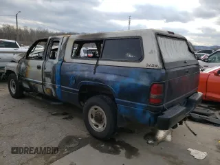 1998 Dodge 2500 z VIN 1B7KC23W1WJ160340, wystawiony jako Copart lot #88930925 z przebiegiem Nie podano mil oraz Szkoda całkowita • Salvage title. Historia ofert i sprzedaży dostępna na DreamBid. Obrazek 2.