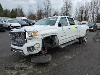 2018 GMC Sierra 3500HD Denali z VIN 1GT42YEY2JF254218, wystawiony jako Copart lot #85935094 z przebiegiem 157 907 mil mil oraz Szkody całkowita. Historia ofert i sprzedaży dostępna na DreamBid. Obrazek 1.