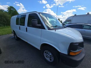2010 Chevrolet Express Cargo with VIN 1GCZGFBA2A1125850, listed as a IAAI auction lot 42624644 with 153,437 mi miles and . Bid and sale history available at DreamBid. Image 13.