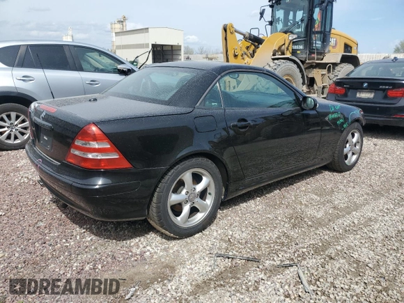 2001 Mercedes-Benz SLK 230/320 with VIN WDBKK65F01F216236, listed as a Copart auction lot 51431855 with 90,999 mi miles and Salvage title. Bid and sale history available at DreamBid. Image 3.