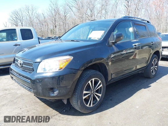 2008 Toyota RAV4 with VIN JTMBD33V486054738, listed as a IAAI auction lot 41941051 with 137,946 mi miles. Bid and sale history available at carsss.com. Image 2.