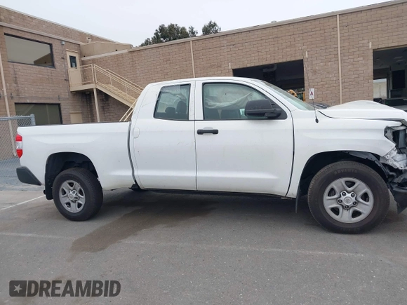 2015 Toyota Tundra SR с VIN 5TFRM5F11FX092437, выставлен на аукционе IAAI как лот 37873233 с пробегом 121 920 миль миль и . История ставок и продаж доступна на DreamBid. Изображение 13.