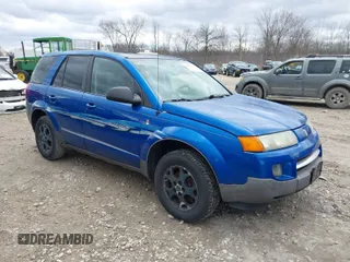 2004 Saturn VUE V6 with VIN 5GZCZ53414S820661, listed as a IAAI auction lot 42023074 with 176,339 mi miles. Bid and sale history available at carsss.com. Image 1.