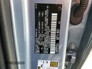 2023 Lexus RZ 450e Premium z VIN JTJAAAAB3PA000731, wystawiony jako Copart lot #57350214 z przebiegiem 7642 mil mil oraz Szkody całkowita. Historia ofert i sprzedaży dostępna na DreamBid. Obrazek 14.