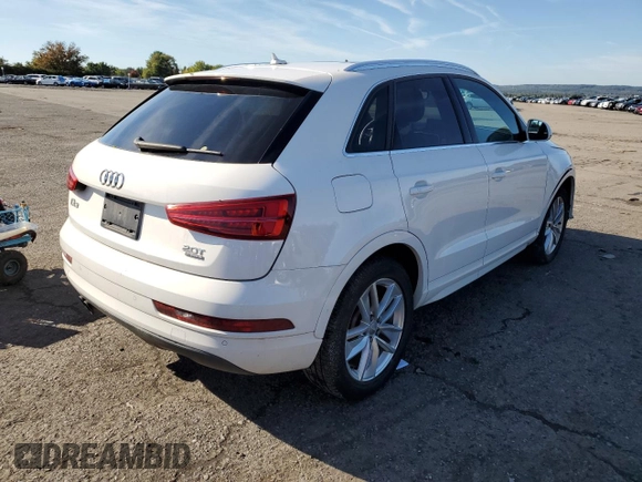 2016 Audi Q3 Premium Plus with VIN WA1EFCFS7GR022267, listed as a Copart auction lot 62165412 with 77,120 mi miles. Bid and sale history available at carsss.com. Image 4.