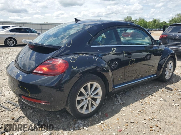 2019 Volkswagen Beetle SE with VIN 3VWJD7ATXKM713415, listed as a Copart auction lot 60673525 with 22,366 mi miles and Salvage title. Bid and sale history available at DreamBid. Image 3.