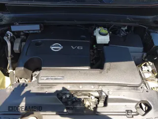 2013 Nissan Pathfinder S with VIN 5N1AR2MM4DC627593, listed as a IAAI auction lot 42137346 with 138,843 mi miles. Bid and sale history available at carsss.com. Image 10.