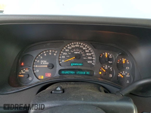 2003 Chevrolet Silverado 1500HD LS z VIN 1GCGC13U83F226492, wystawiony jako Copart lot #82388294 z przebiegiem 172 310 mil mil oraz Szkoda całkowita • Salvage title. Historia ofert i sprzedaży dostępna na DreamBid. Obrazek 9.