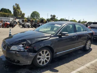 2011 Volvo S80 3.2L with VIN YV1940AS1B1149830, listed as a Copart auction lot 67361224 with 106,250 mi miles and Non Repairable. Bid and sale history available at carsss.com. Image 1.