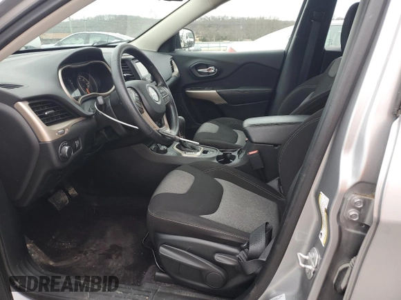 2017 Jeep Cherokee Sport with VIN 1C4PJMAS5HW632004, listed as a Copart auction lot 48033275 with 95,496 mi miles and Salvage Title. Bid and sale history available at carsss.com. Image 7.