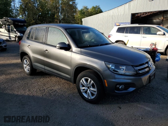 2017 Volkswagen Tiguan with VIN WVGHV7AXXHK031759, listed as a Copart auction lot 72346444 with 120,879 mi miles and Clean title. Bid and sale history available at DreamBid. Image 4.