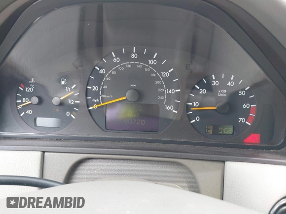 2002 Mercedes-Benz E-Class with VIN WDBJH65J12B462834, listed as a IAAI auction lot 42086848 with 190,720 mi miles. Bid and sale history available at carsss.com. Image 7.