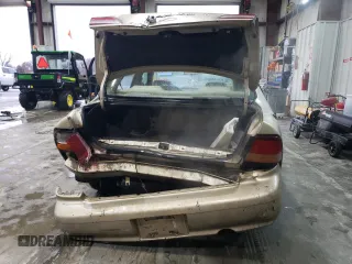 1998 Nissan Maxima GXE with VIN JN1CA21D3WT532196, listed as a Copart auction lot 43210915 with 277,946 mi miles and Salvage title. Bid and sale history available at DreamBid. Image 6.