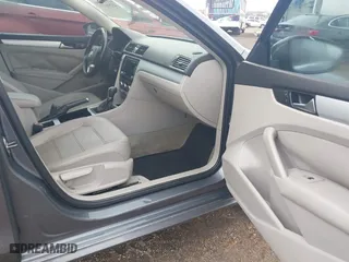 2012 Volkswagen Passat SE with VIN 1VWBH7A3XCC054344, listed as a IAAI auction lot 41290377 with 195,009 mi miles. Bid and sale history available at carsss.com. Image 5.