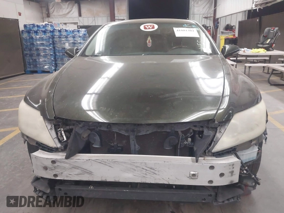 2010 Lexus LS 460 with VIN JTHBL5EF2A5092130, listed as a IAAI auction lot 41881304 with 197,276 mi miles and . Bid and sale history available at DreamBid. Image 12.