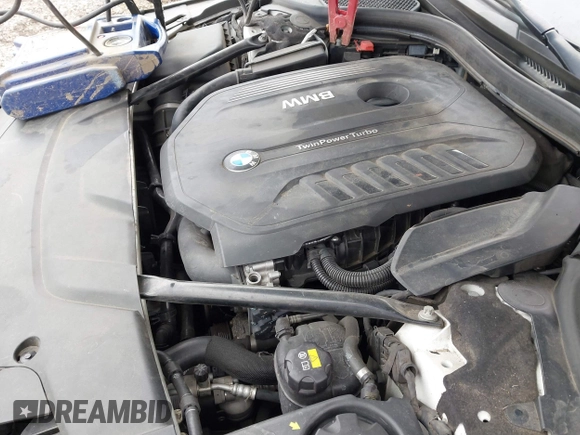 2016 BMW 7 Series 740i with VIN WBA7E2C50GG714647, listed as a IAAI auction lot 41745442 with 134,399 mi miles and . Bid and sale history available at carsss.com. Image 10.