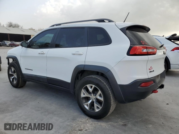 2014 Jeep Cherokee Trailhawk with VIN 1C4PJMBS3EW294676, listed as a Copart auction lot 47652335 with 161,663 mi miles and Salvage Title. Bid and sale history available at carsss.com. Image 2.