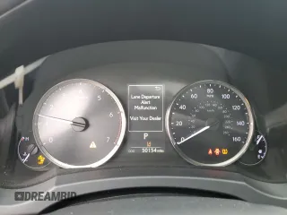 2018 Lexus IS 300 с VIN JTHBA1D2XJ5081406, выставлен на аукционе Copart как лот 54072875 с пробегом 50 154 миль миль и Списание • Salvage title. История ставок и продаж доступна на DreamBid. Изображение 9.