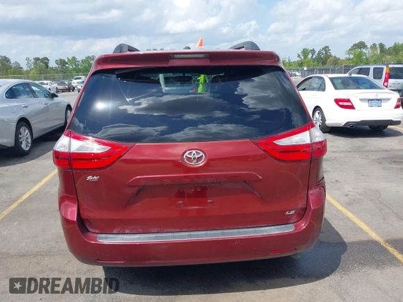 2015 Toyota Sienna LE AAS with VIN 5TDKK3DC7FS685452, listed as a IAAI auction lot 41942789 with 194,163 mi miles. Bid and sale history available at carsss.com. Image 16.