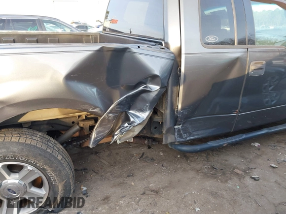 2004 Ford F-150 STX with VIN 1FTRX12W54NB55436, listed as a IAAI auction lot 41342445 with 200,886 mi miles. Bid and sale history available at carsss.com. Image 6.