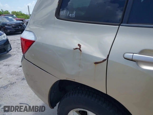 2008 Toyota Highlander with VIN JTEDS41A382061347, listed as a IAAI auction lot 42846520 with 190,455 mi miles and . Bid and sale history available at DreamBid. Image 6.