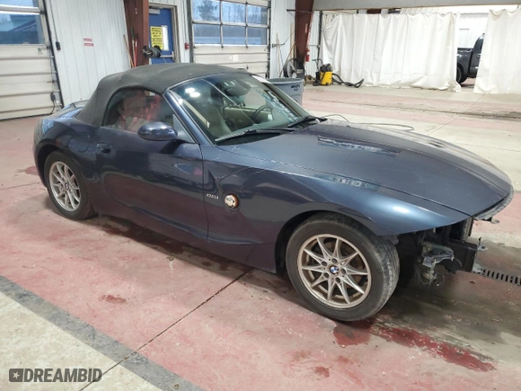 2004 BMW Z4 2.5i with VIN 4USBT33594LR68329, listed as a Copart auction lot 80978804 with 169,771 mi miles and Salvage Title. Bid and sale history available at carsss.com. Image 4.