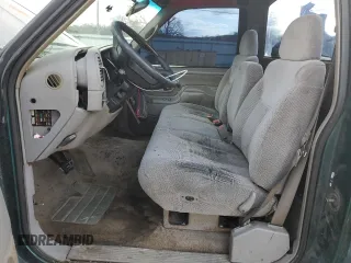 1996 Chevrolet Silverado 1500 with VIN 1GCEC14M0TZ106786, listed as a Copart auction lot 43858625 with 213,182 mi miles and Non Repairable. Bid and sale history available at DreamBid. Image 7.