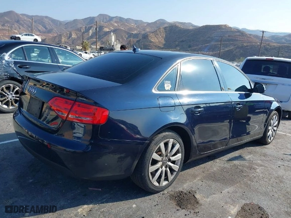 2009 Audi A4 2.0T Prem Plus with VIN WAUSF78K09N018968, listed as a IAAI auction lot 41479808 with 128,578 mi miles. Bid and sale history available at carsss.com. Image 4.