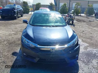 2017 Honda Civic Sedan EX-L with VIN 19XFC1F71HE029540, listed as a IAAI auction lot 41878037 with 82,064 mi miles. Bid and sale history available at carsss.com. Image 13.